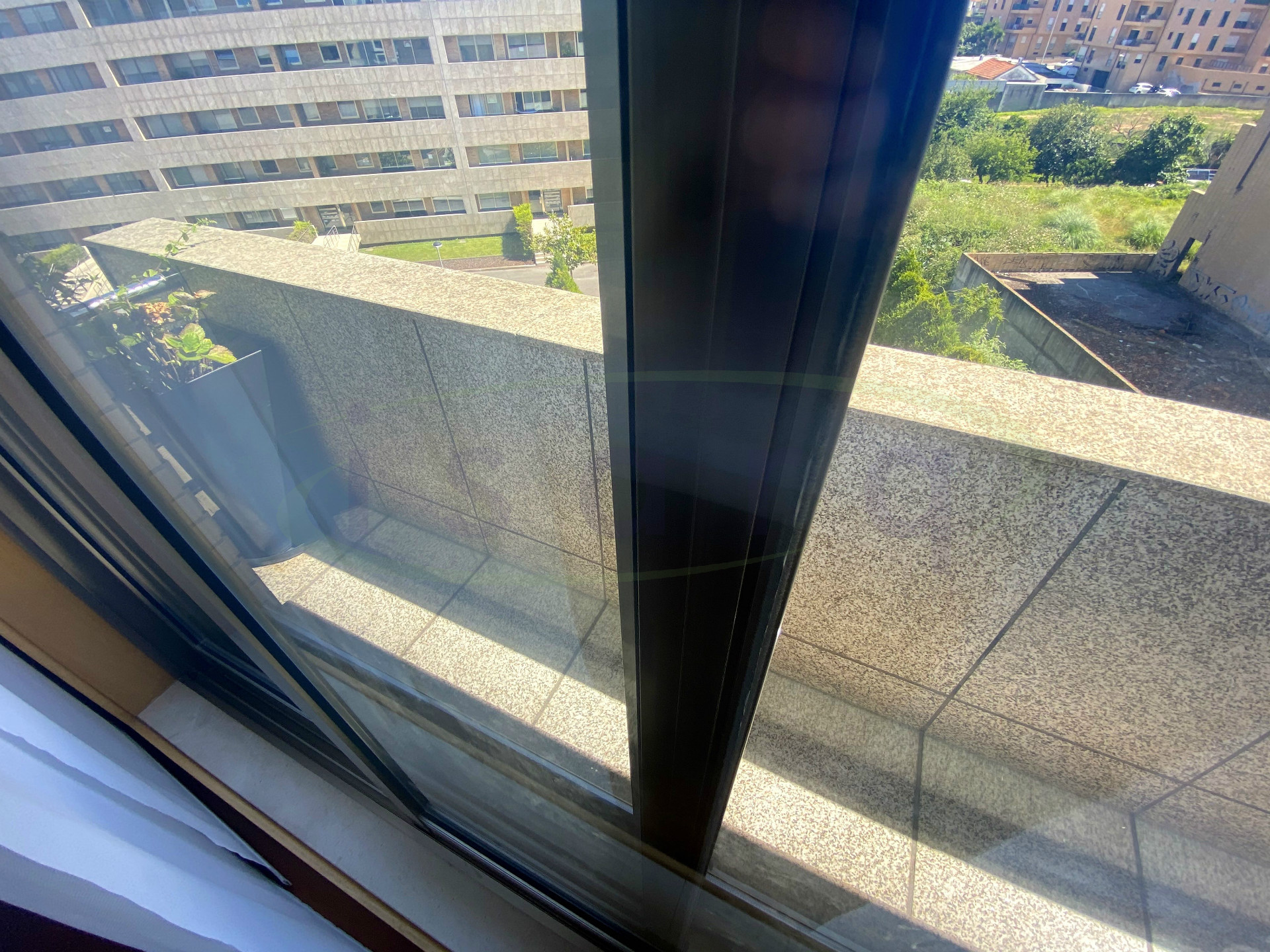 Apartamento de 3 dormitorios de excelente calidad de construcción y acabados cerca de la playa