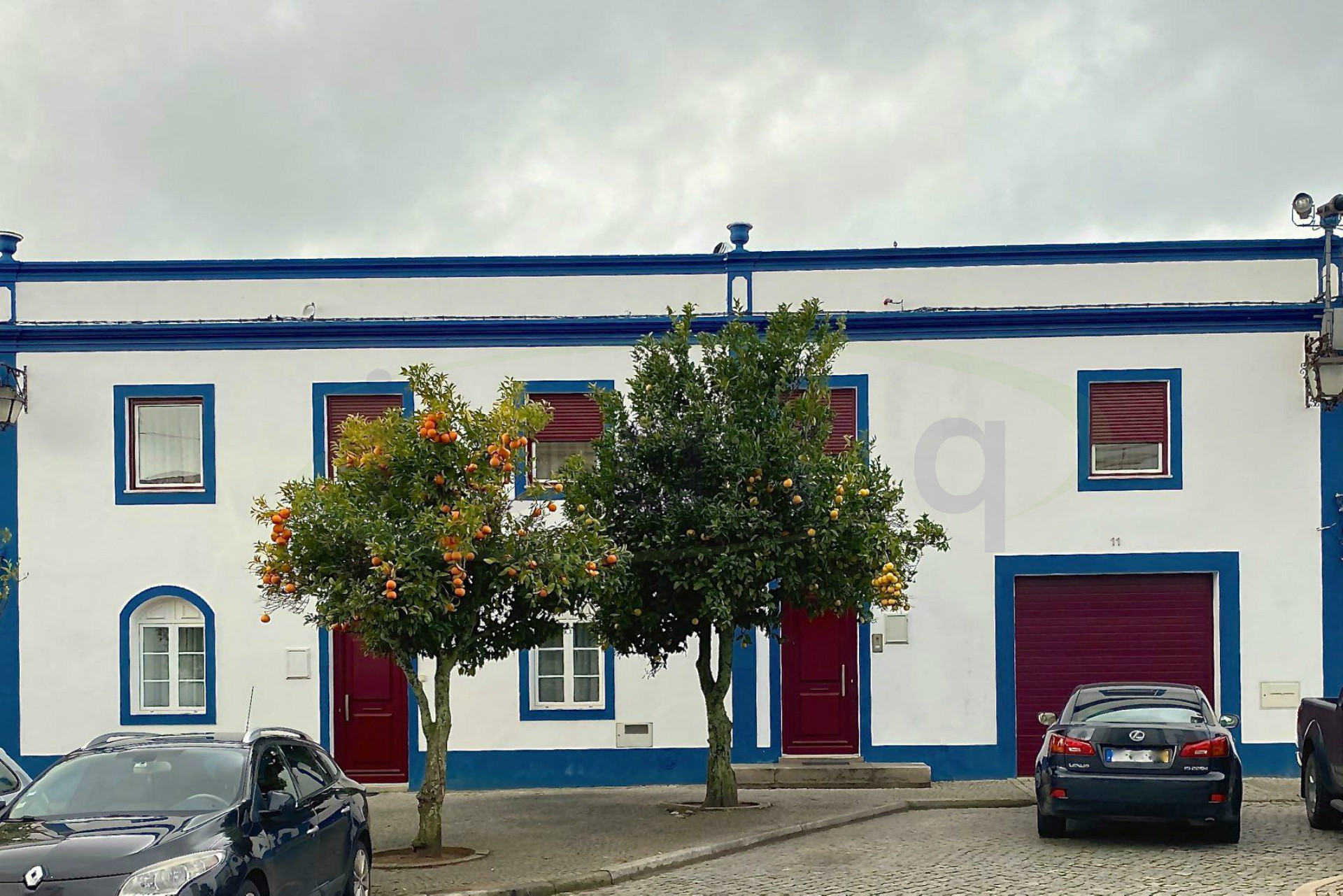 Moradia T4 com piscina no centro histórico de Arronches