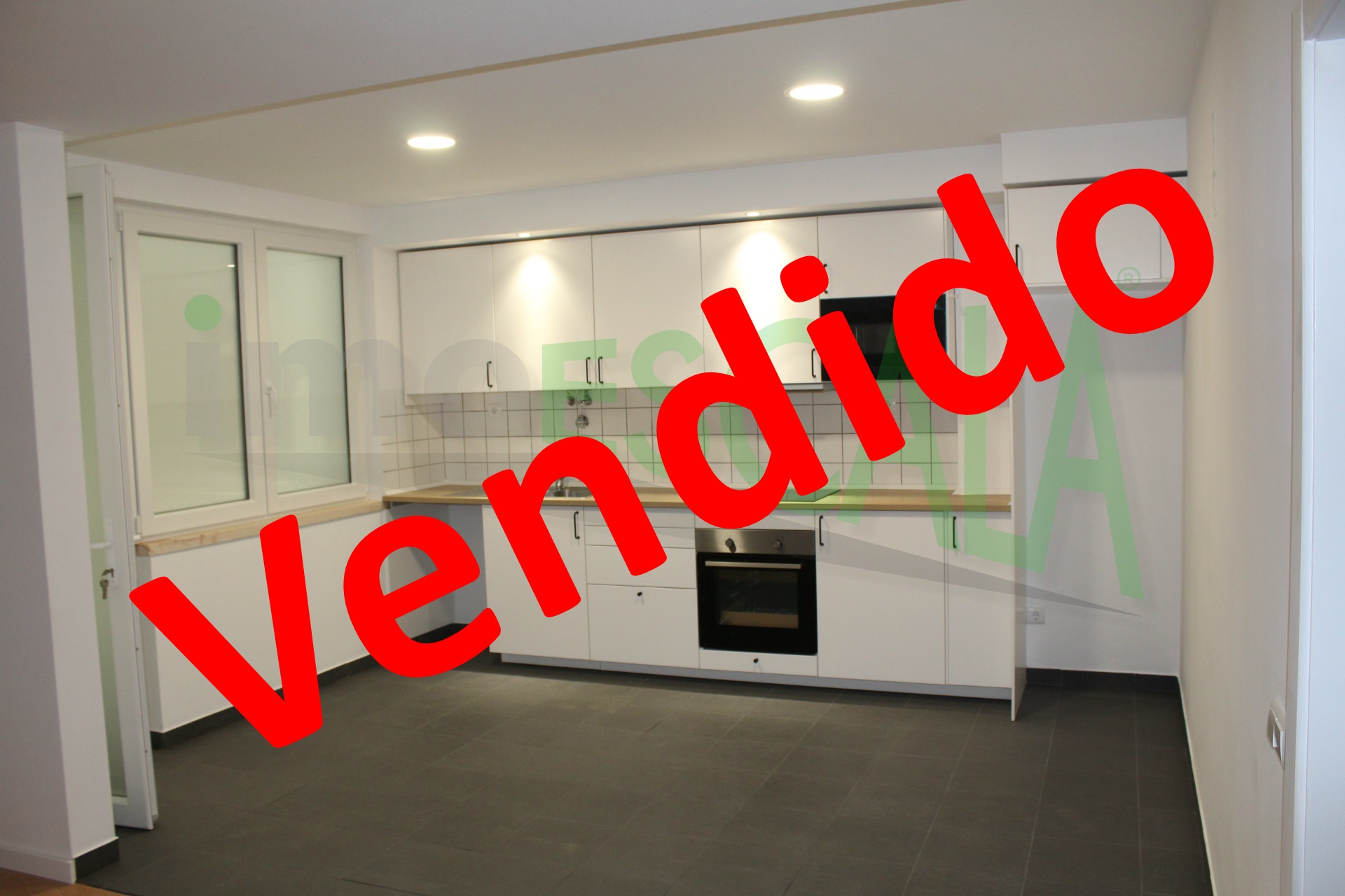 Apartamento T3, Totalmente Remodelado