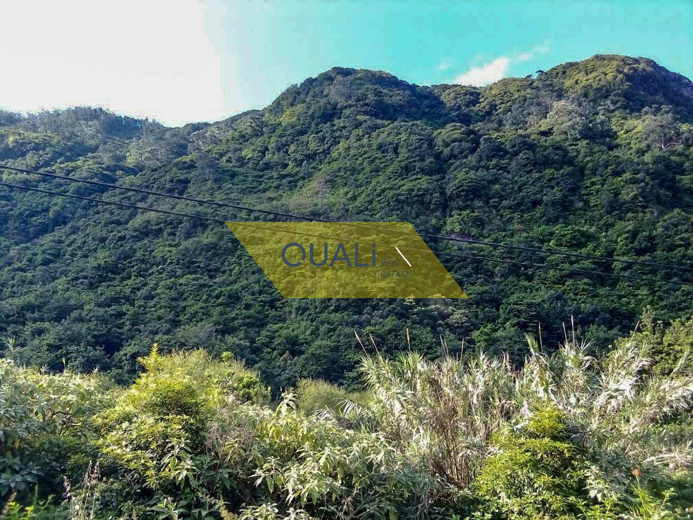 Terreno rustico di 1250m2 ad Arco de São Jorge - Isola di Madeira - € 70.000,00