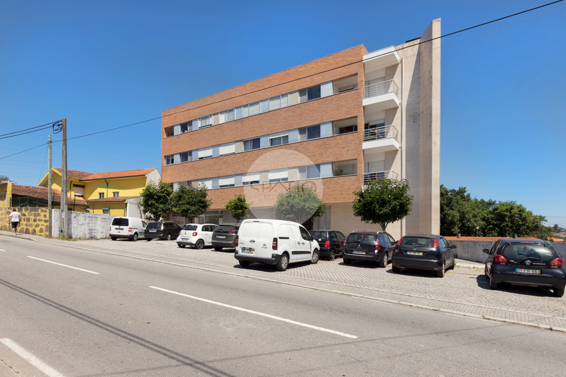 Apartamento T2 com Terraço * Maia