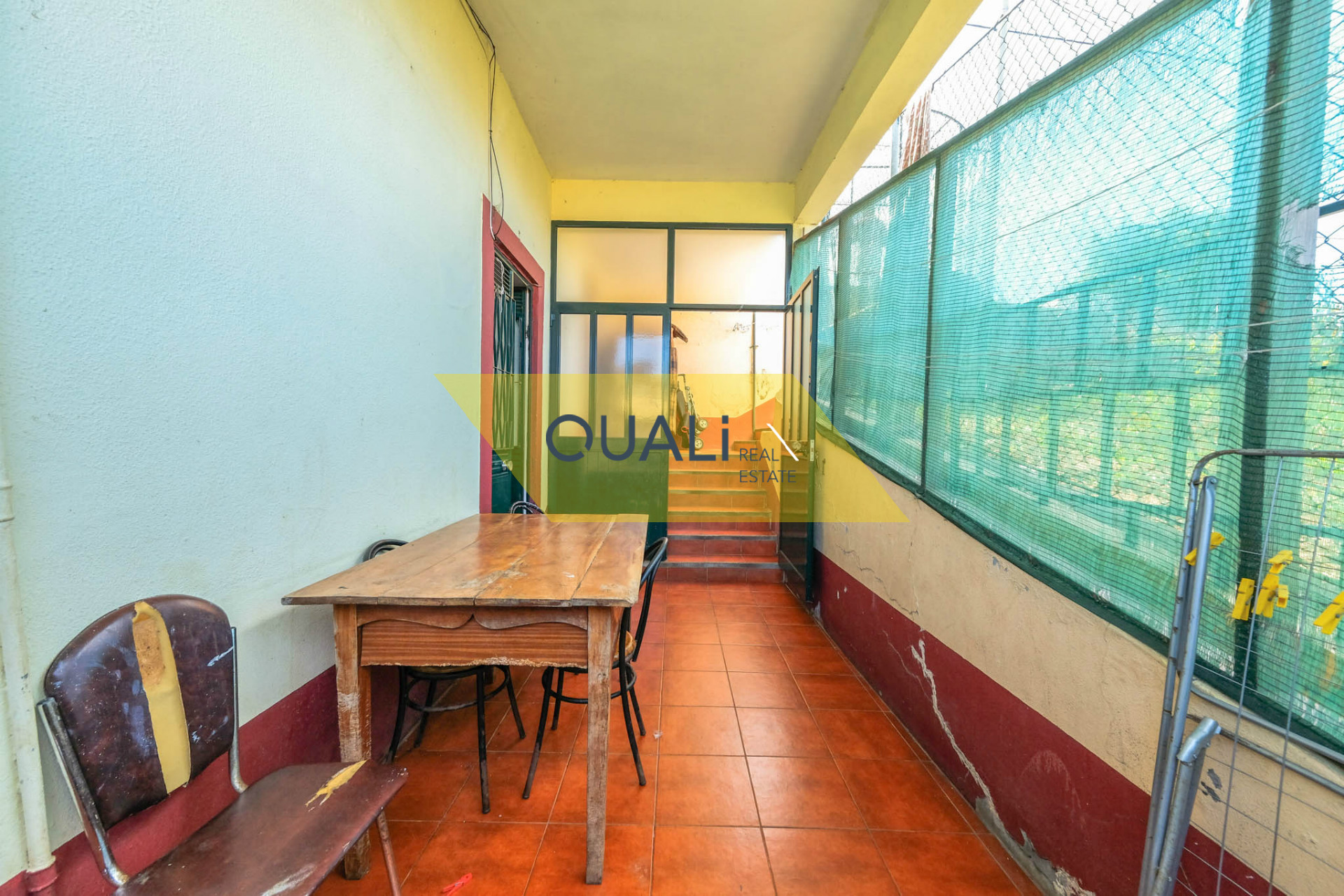 moradia t3 em ponta do sol a beira de estrada pronta habitar € 96.000