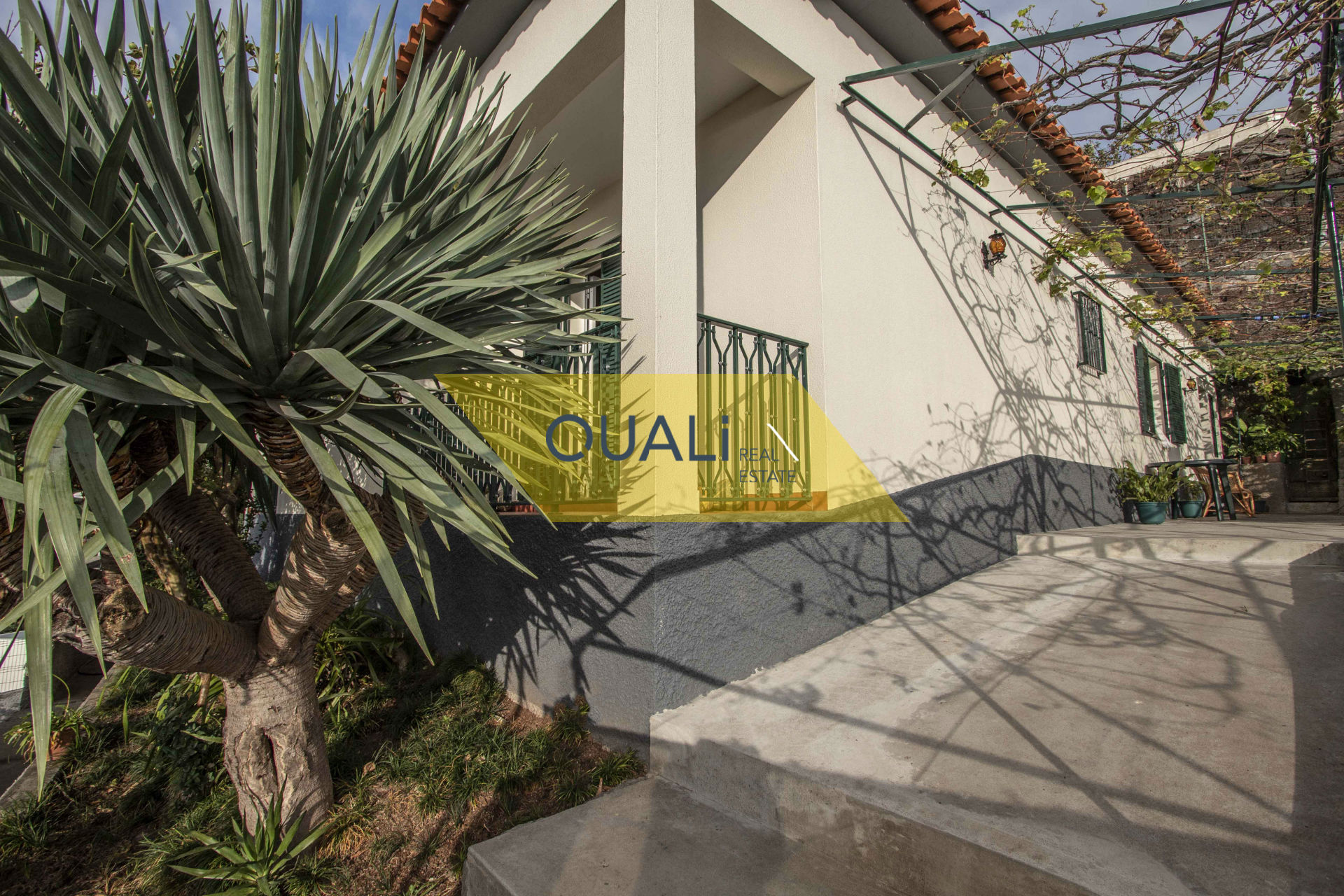 Moradia V3 Térrea, localizada em Câmara de Lobos - €250.000,00