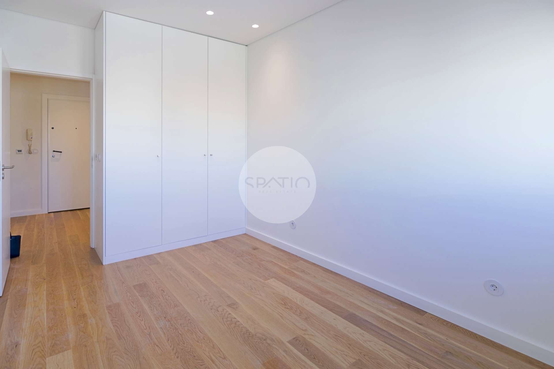 Apartamento T3 Renovado * Rotunda da Boavista