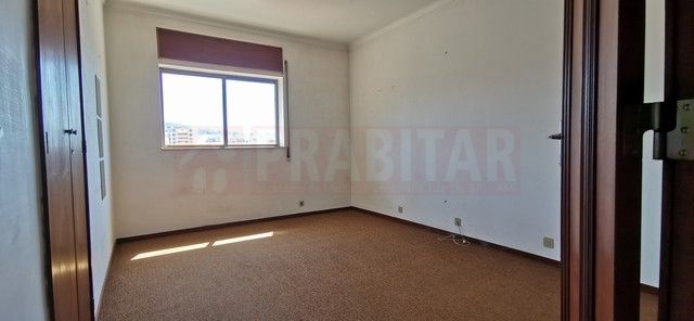 Wohnung 5 Schlafzimmer