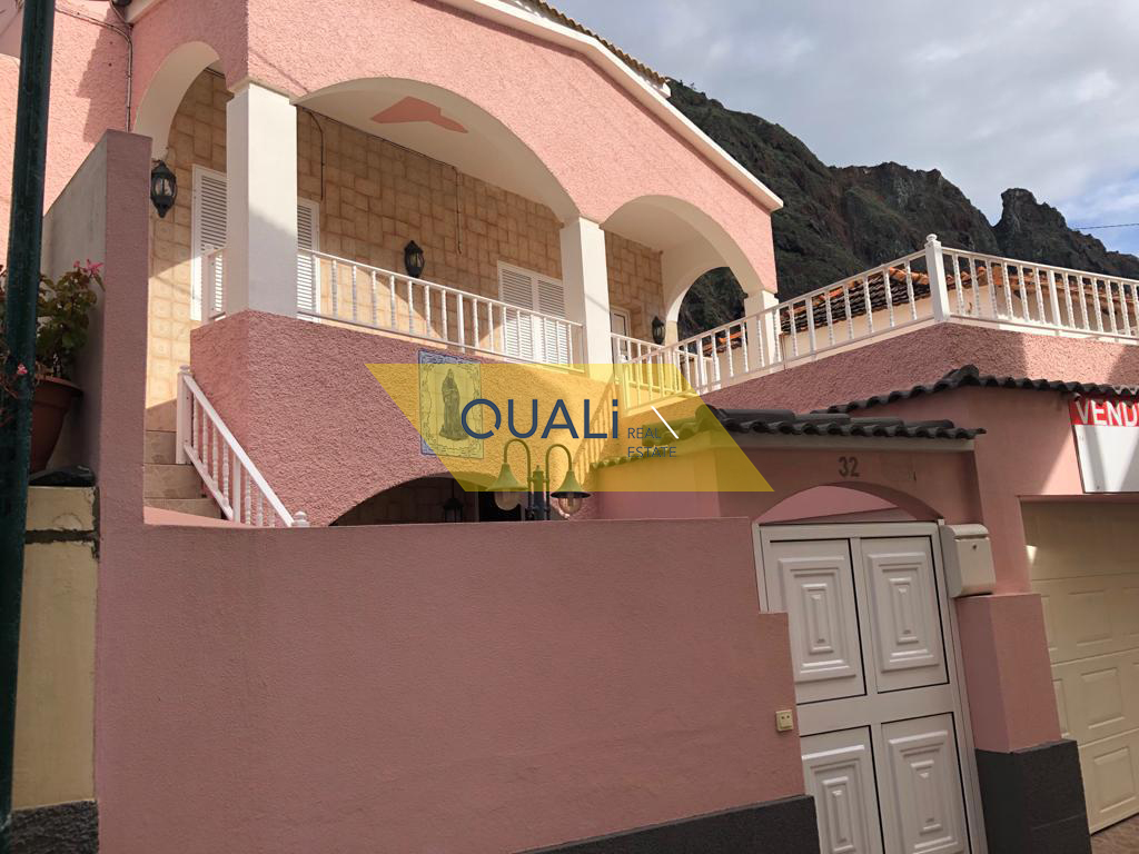 Moradia V4 à venda no Paúl do Mar, Calheta,  Ilha da Madeira - €245.000,00
