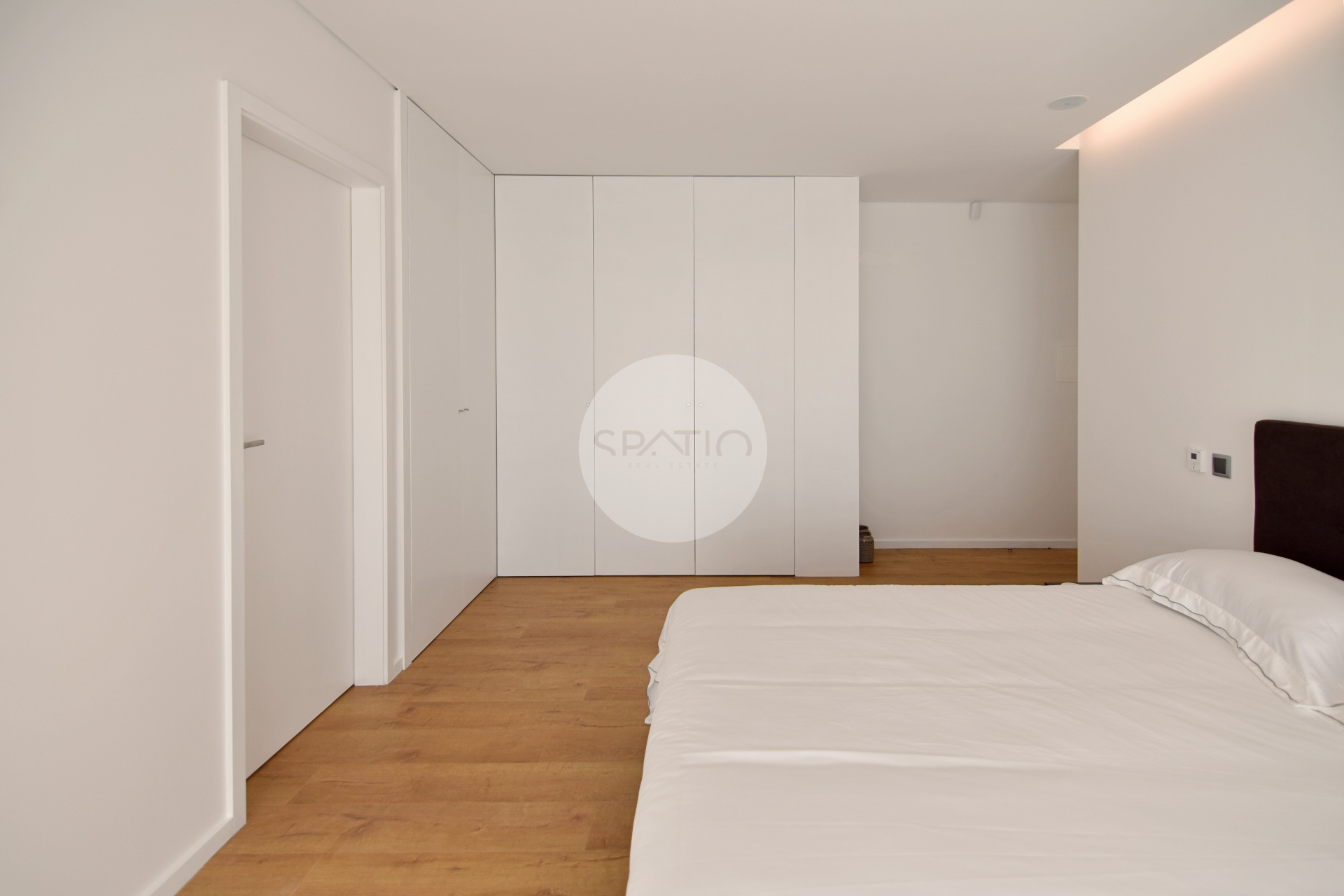 Moradia T2  NOVA - Caniçada * Gerês