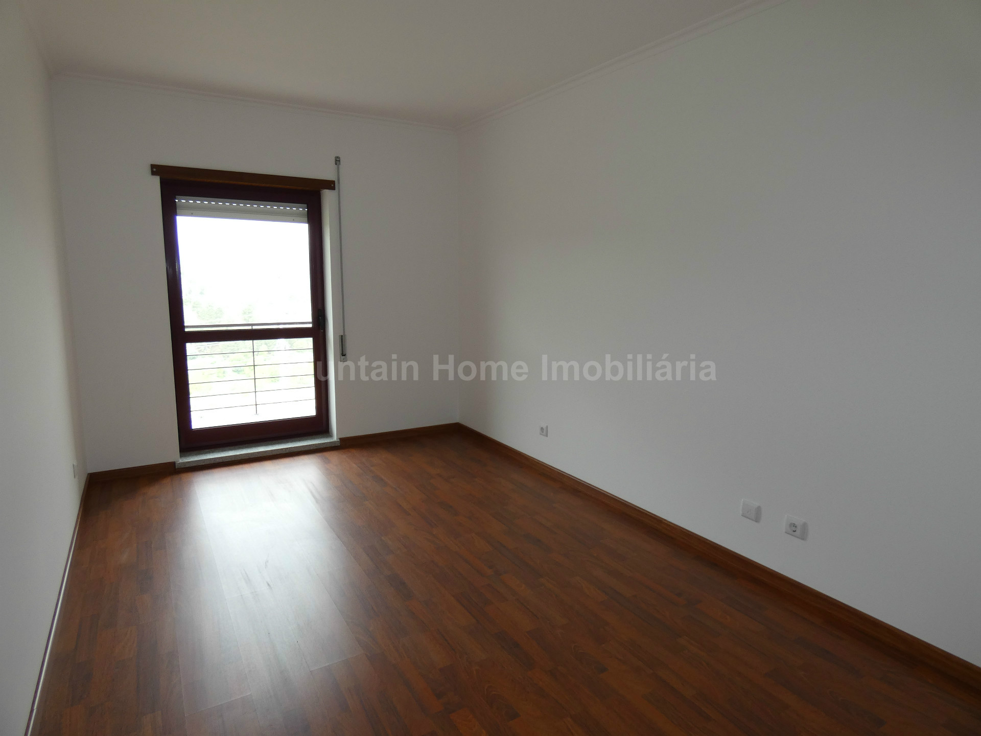 Wohnung 4 Schlafzimmer