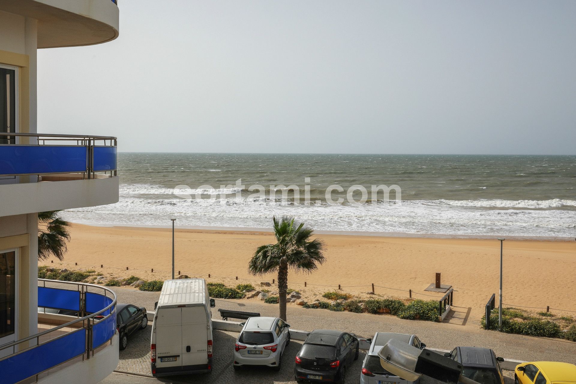 Apartment T0+1, Faro, Quarteira / For SORTAMI Real Estate