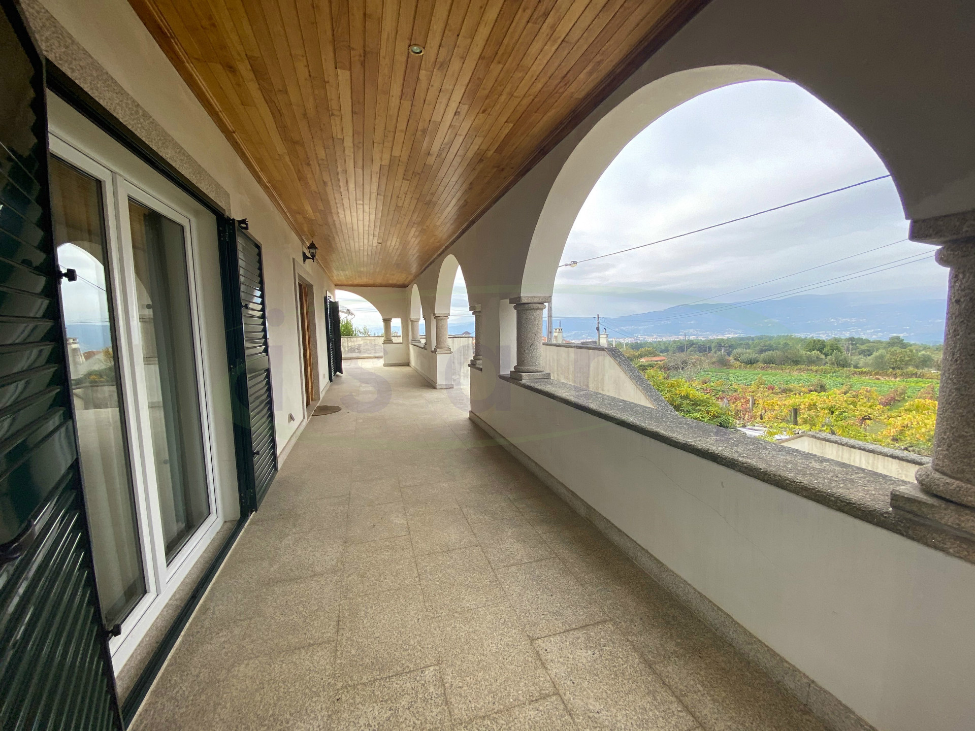 Gästehaus Brasonada mit 8% Bruttorendite (projiziert)