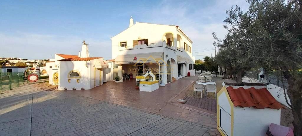 Snack Bar with house - Salgados - Galé 