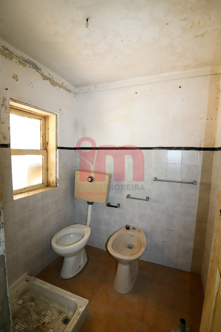 Detached house to restore T3+1