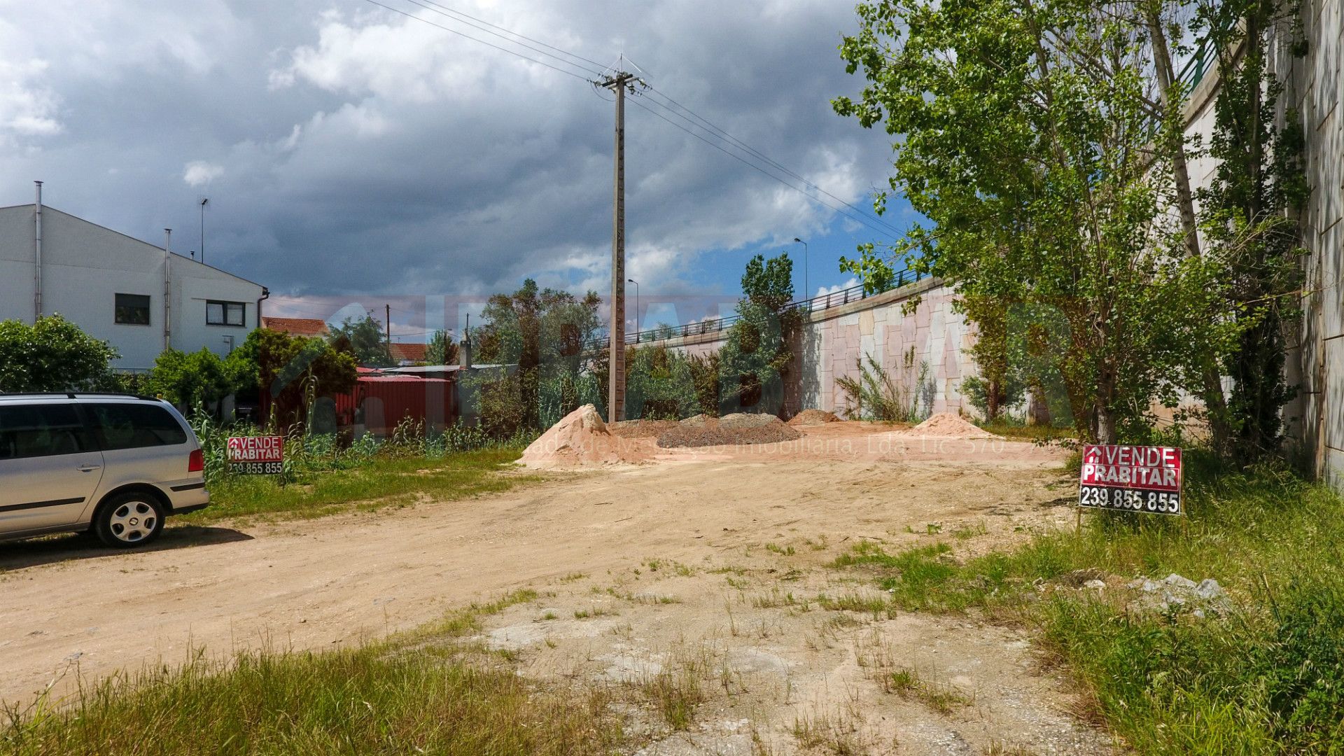 Lote de Terreno em Casais do Campo