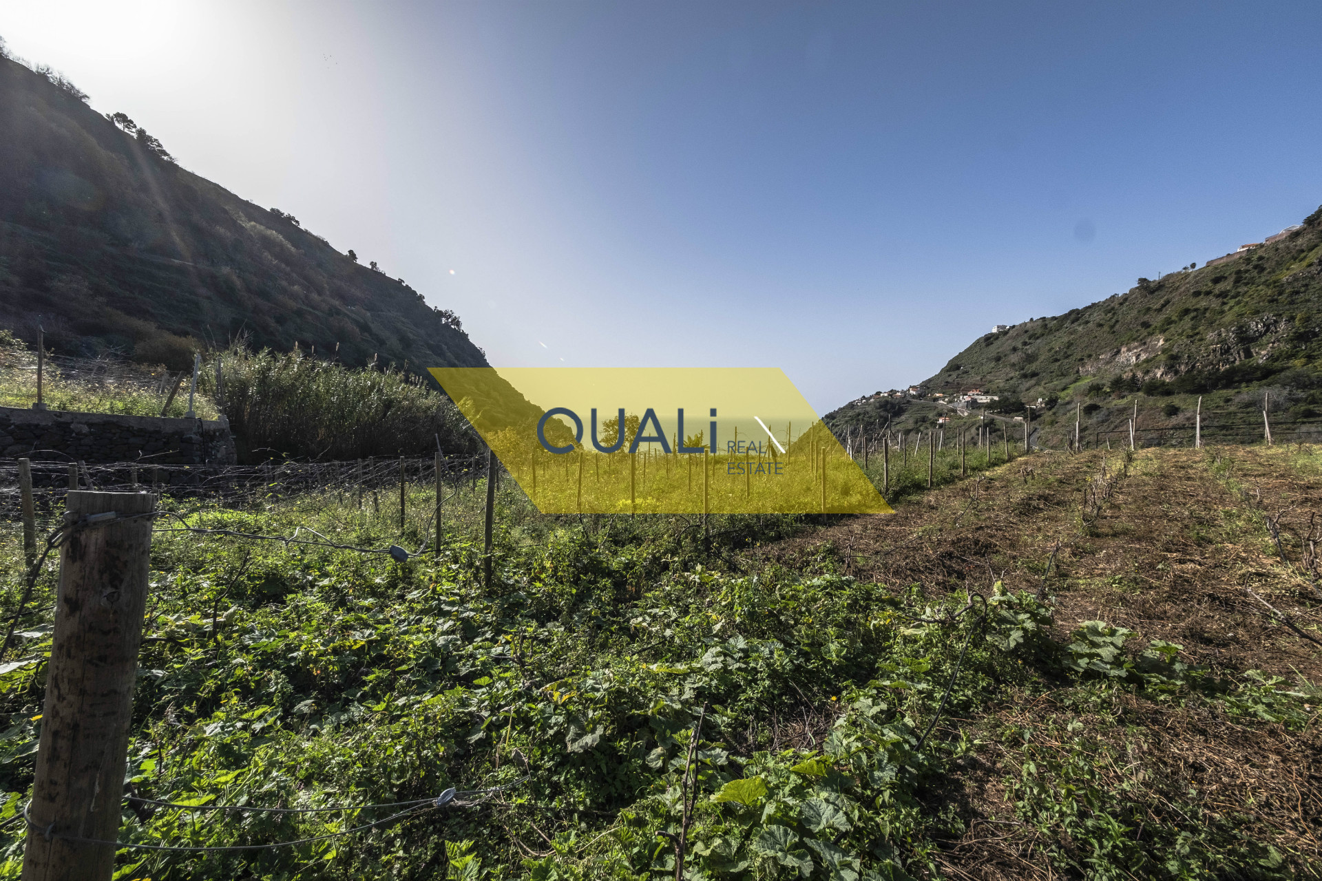 Prédio misto com possibilidade de investimento para Turismo Rural - €188.000,00