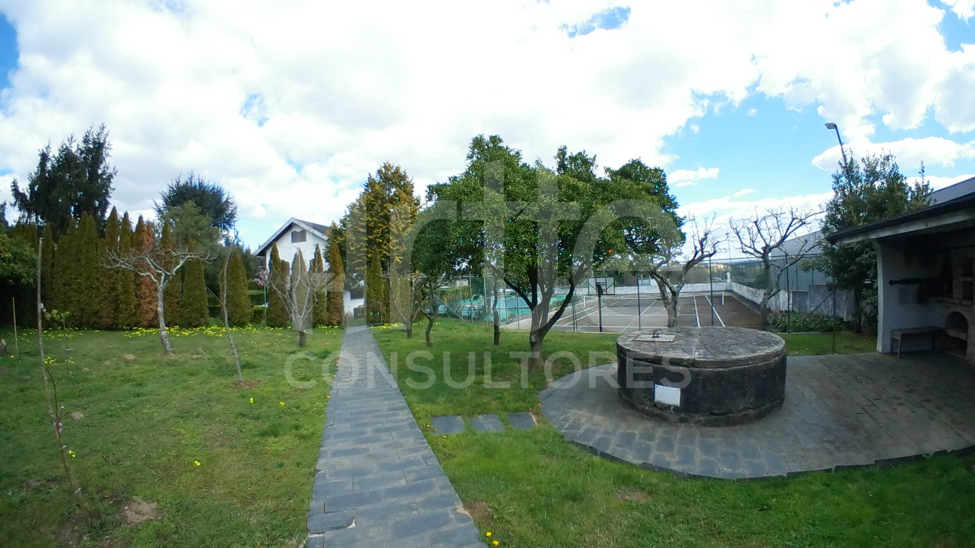 Maison isolée 6 Chambre(s)