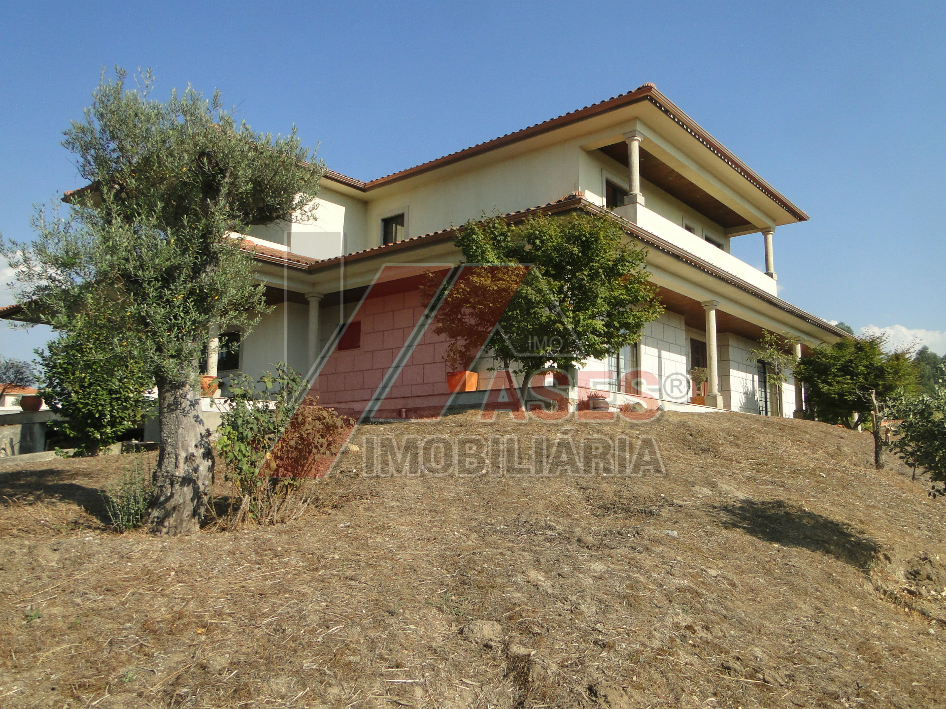 Abitazione 5 Vani +1