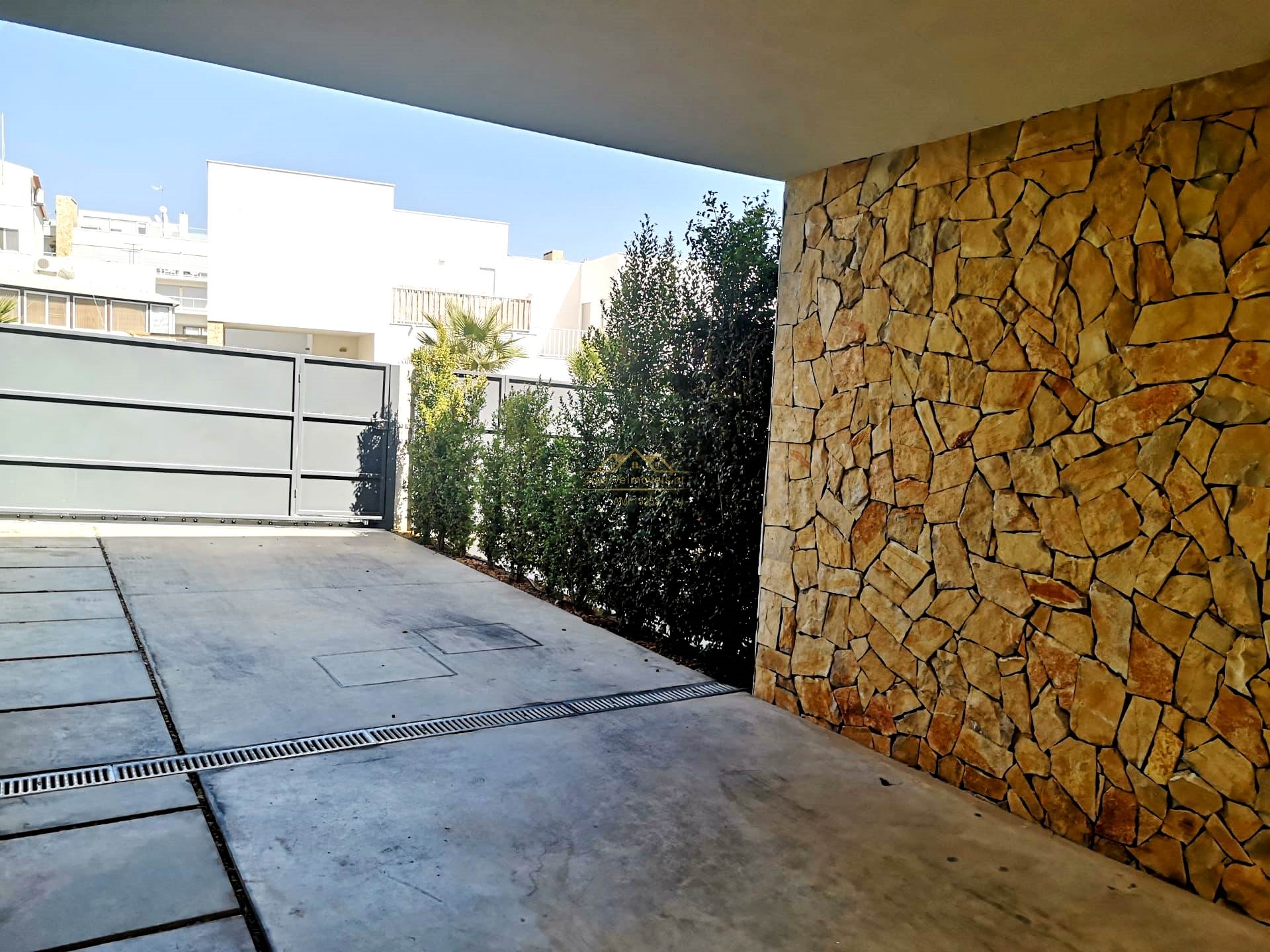 Vivienda duplex de 3 habitaciones