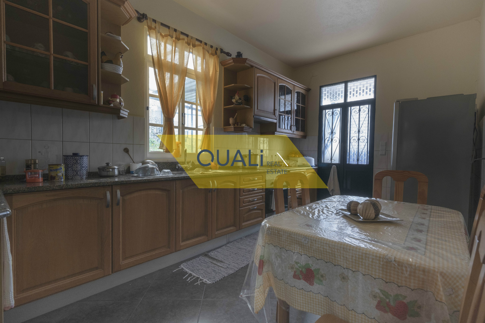 Einfamilienhaus - Ponta do Sol - 250.000,00 €