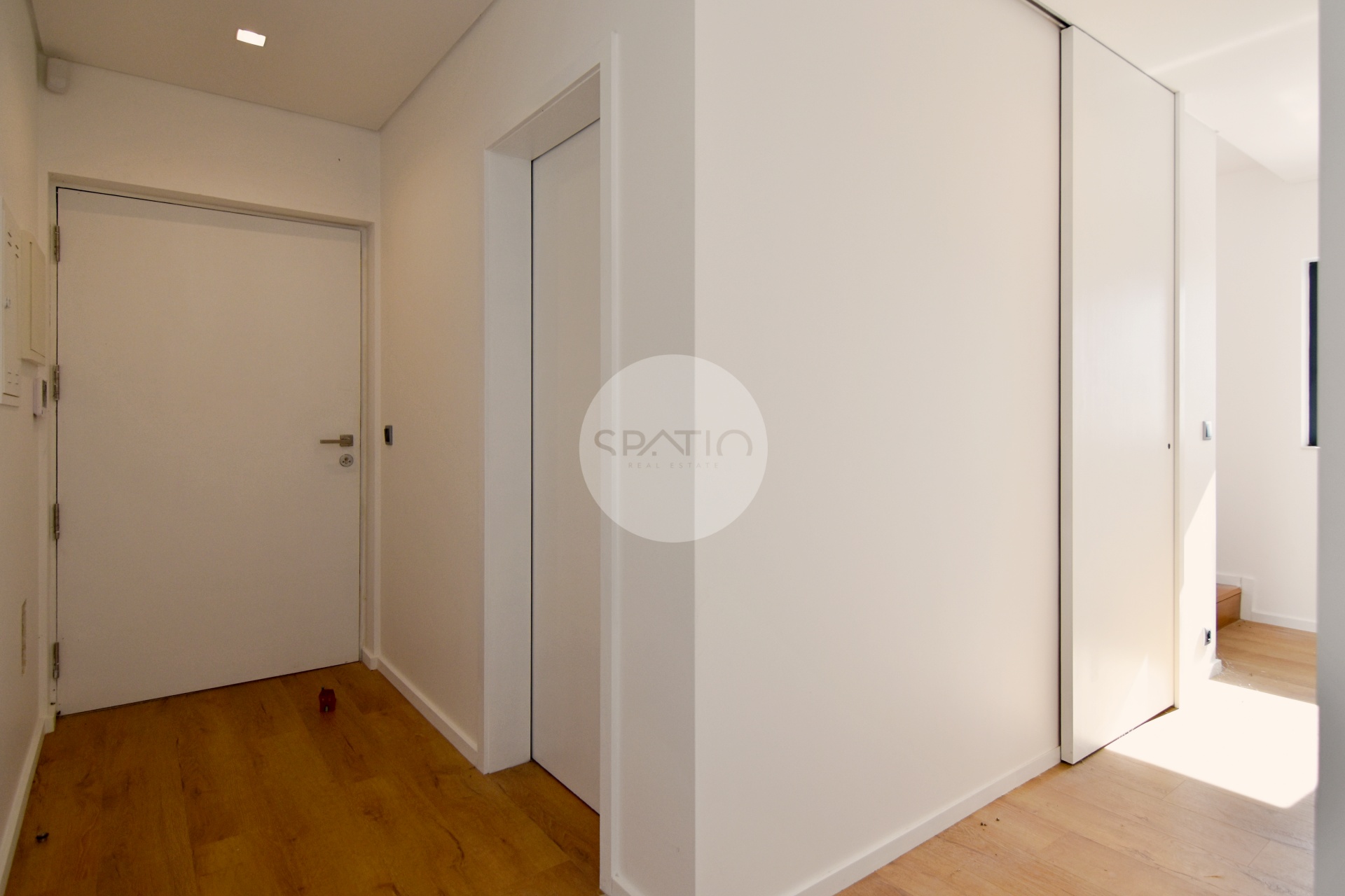 Moradia T2  NOVA - Caniçada * Gerês