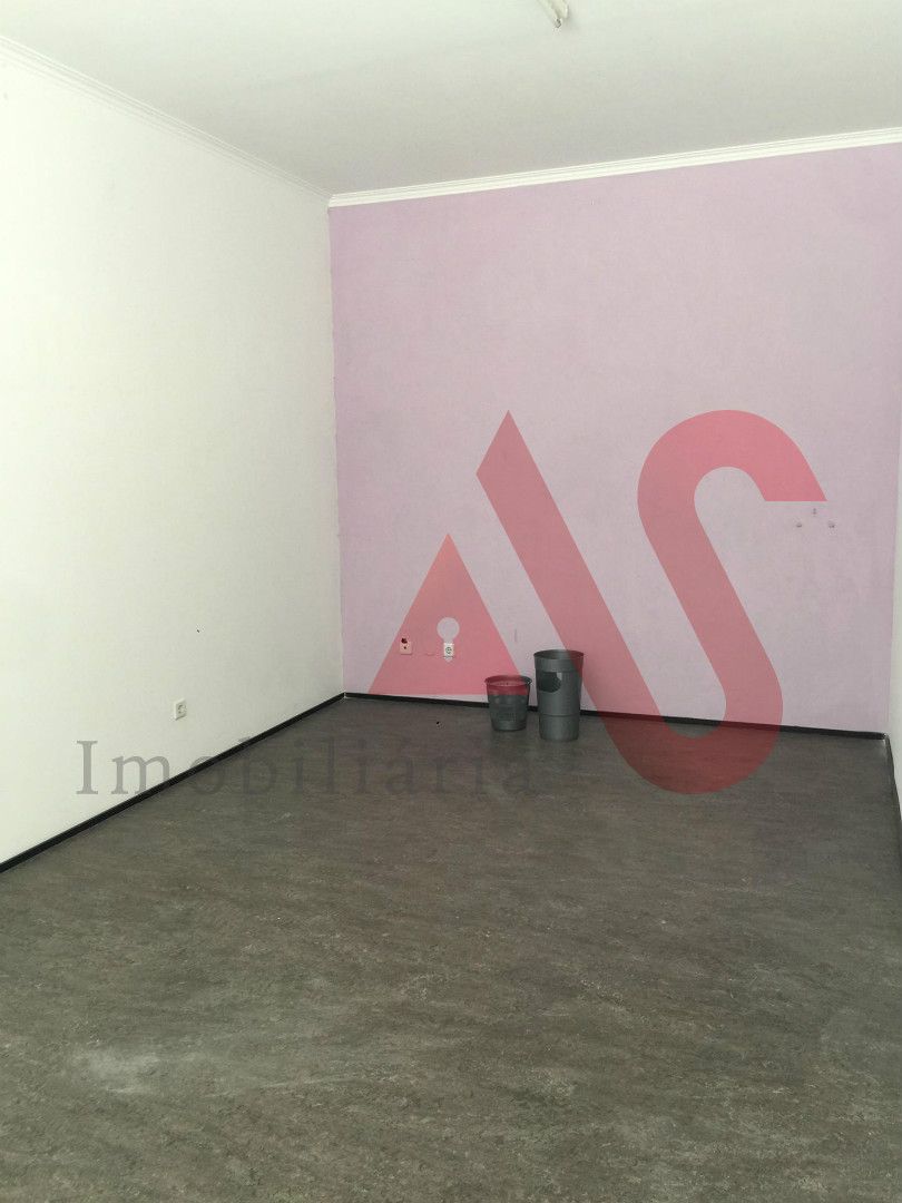 Negozio con 41 m2 a Costa, Guimarães