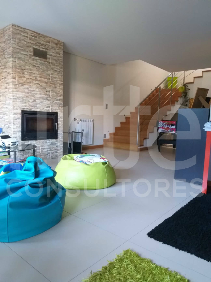 Maison jumelée 3 Chambre(s)+1