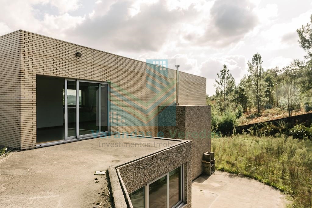 Haus T3 +1 in Santo Tirso