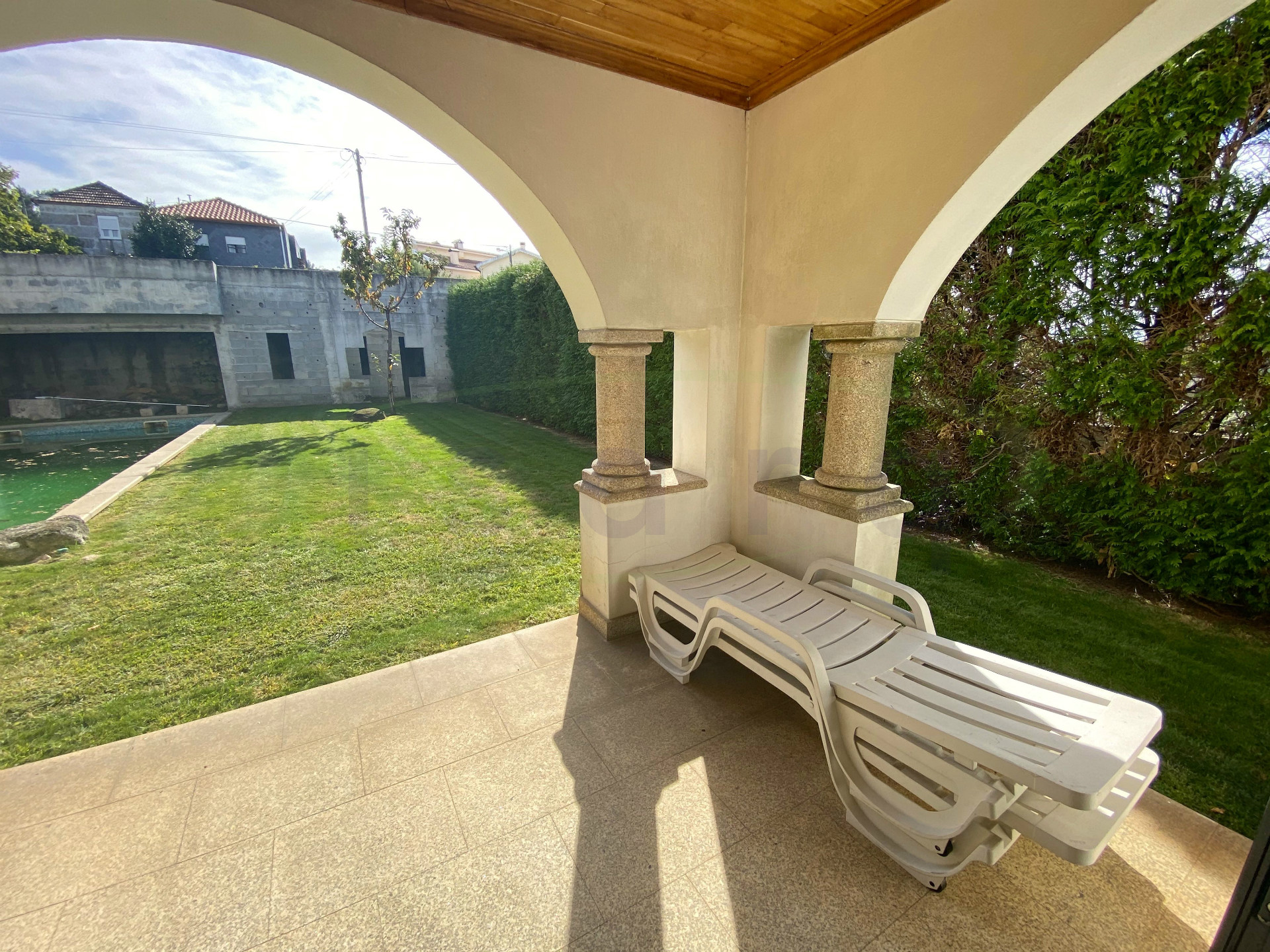 Gästehaus Brasonada mit 8% Bruttorendite (projiziert)