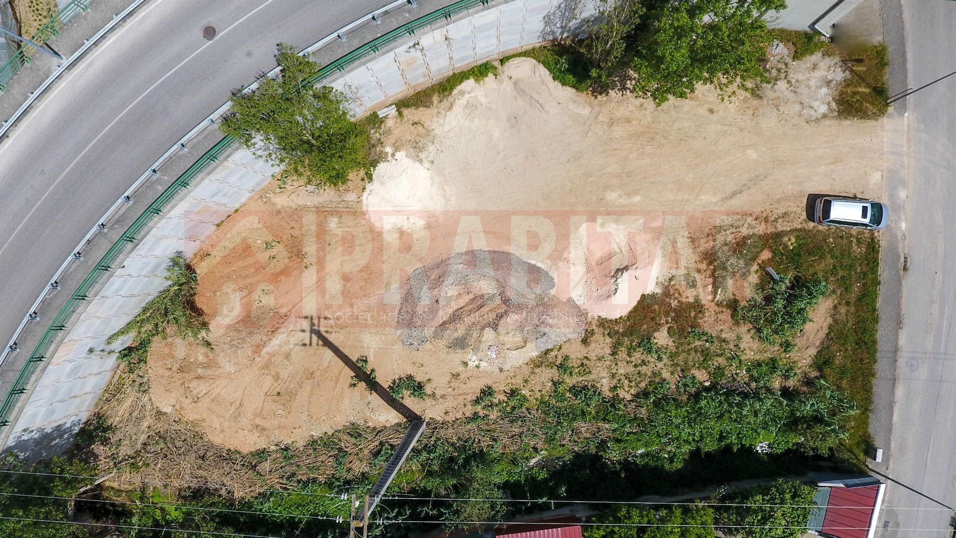 Lote de Terreno em Casais do Campo