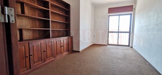 Wohnung 5 Schlafzimmer