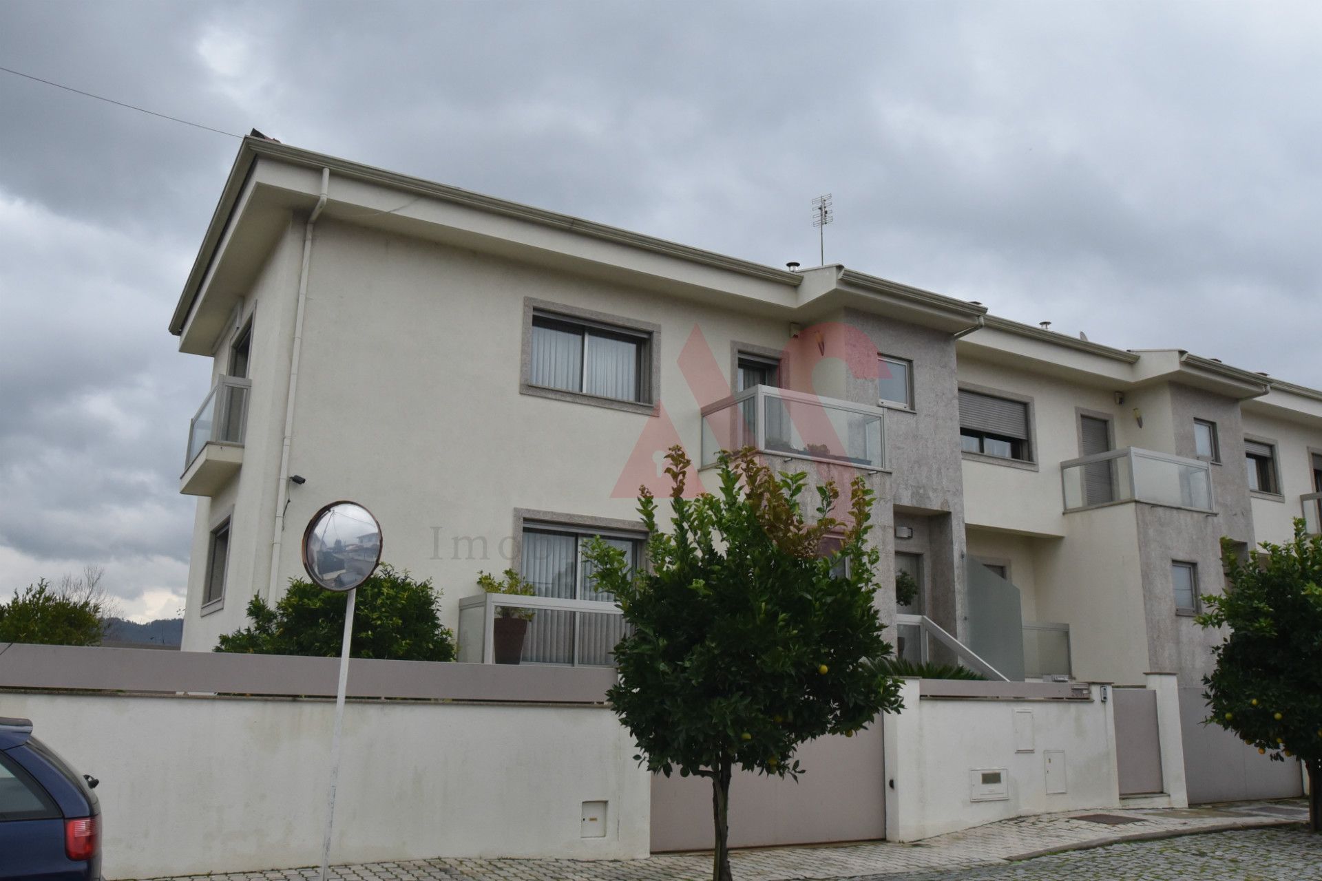 Maison jumelée T3 à Ponte, Guimarães.
