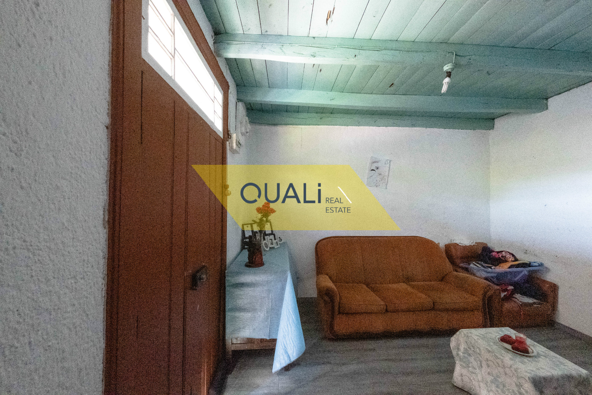 Villa de 2 dormitorios con vistas al mar lista para vivir Ribeira Brava € 98.000