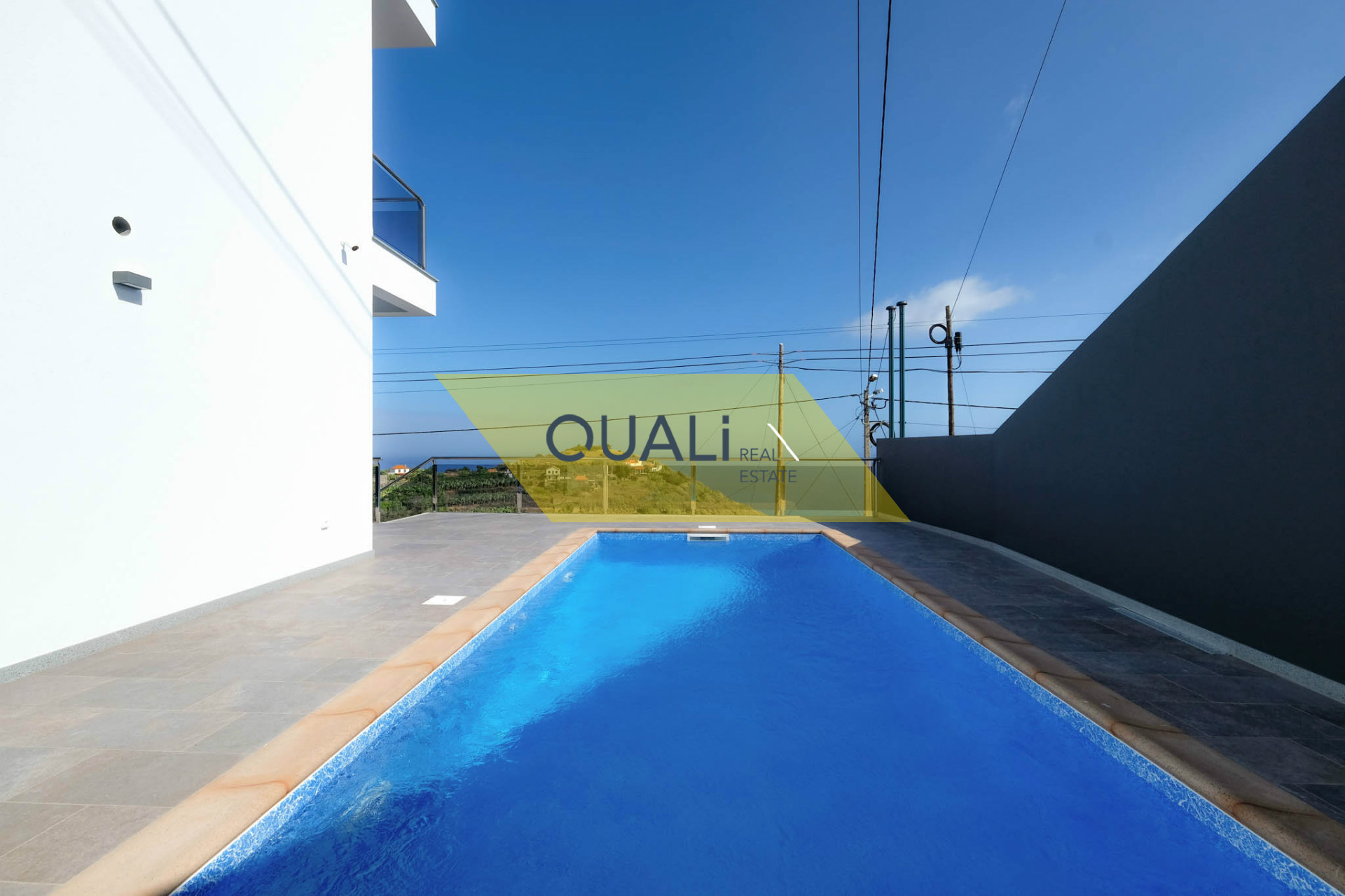 Semi-detached house T3 for Sale in Ribeira Brava - Madeira Island. €325.000,00