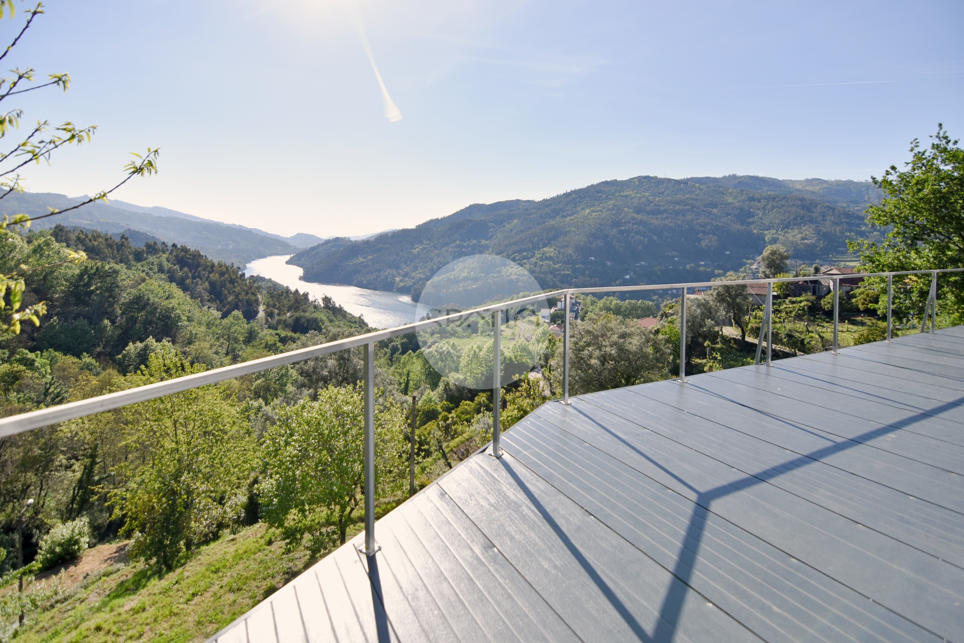 Moradia T2  NOVA - Caniçada * Gerês