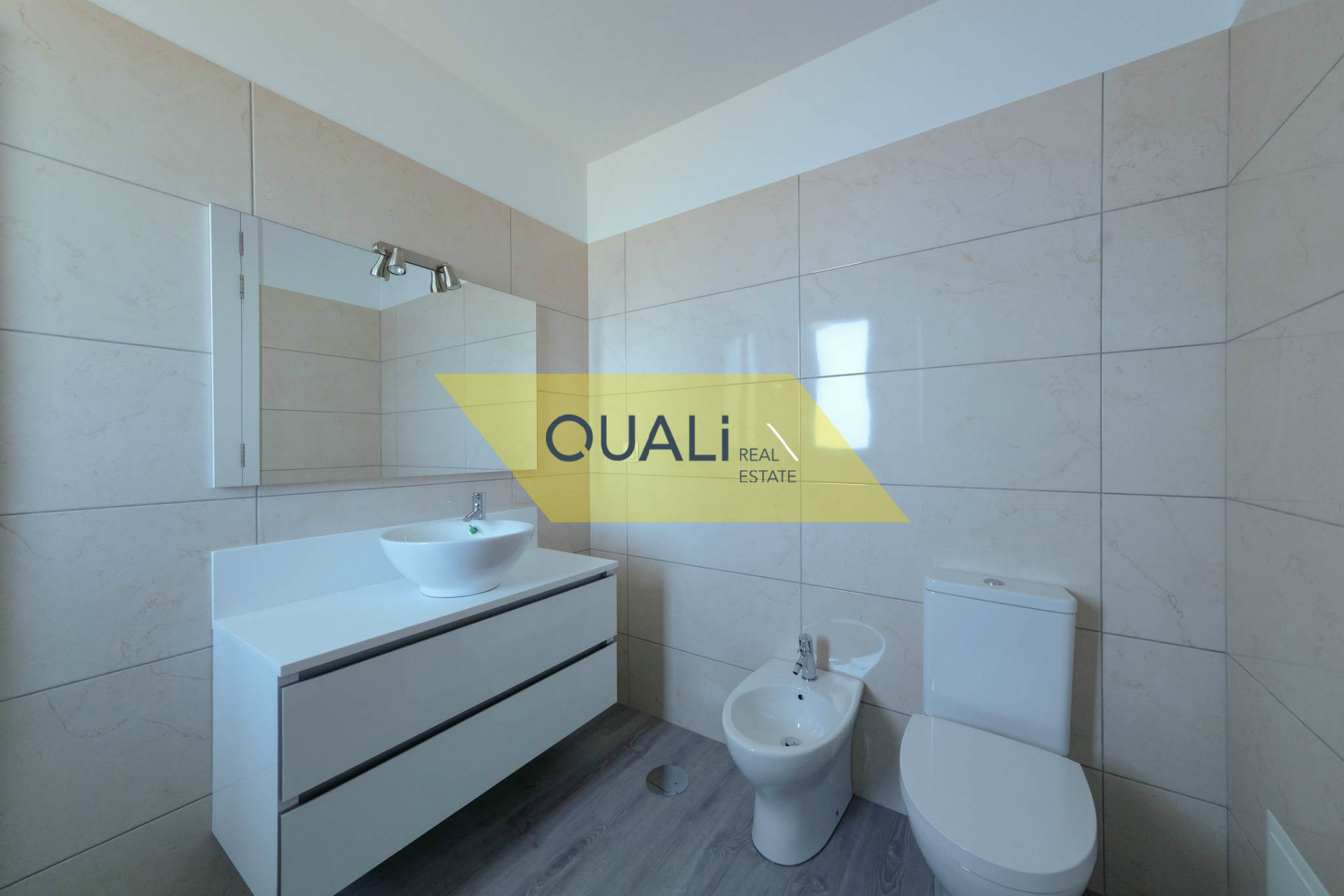 Semi-detached house T3 for Sale in Ribeira Brava - Madeira Island. €325.000,00