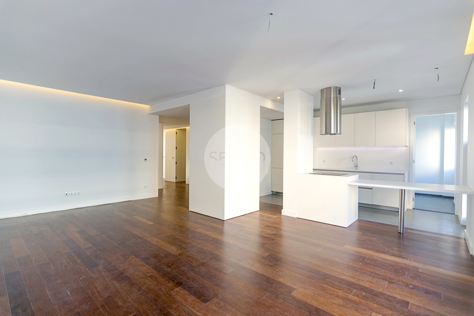 Apartamento T4 Novo * Rotunda da Boavista