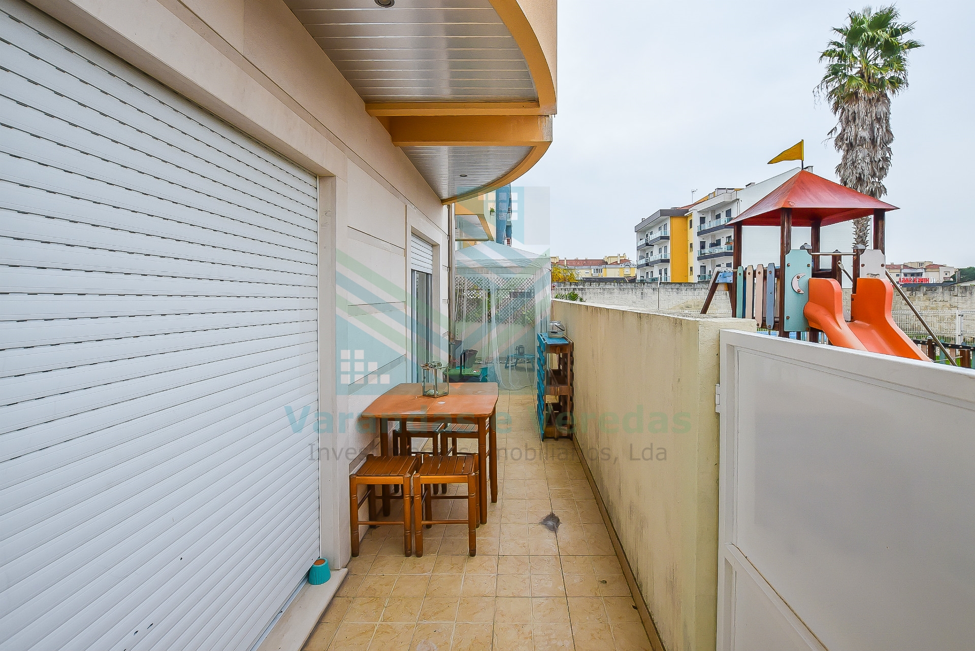 2 间卧室的公寓在门控社区在恩特龙卡门托