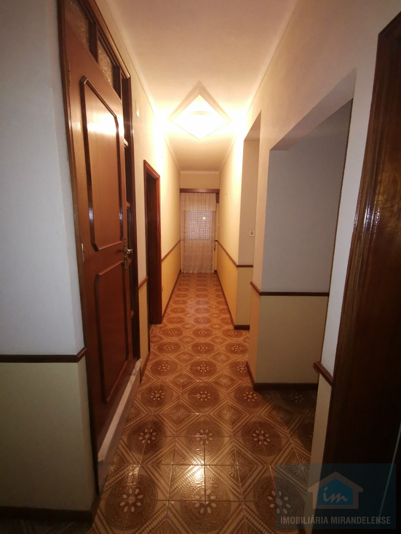 Maison jumelée 5 Chambre(s)