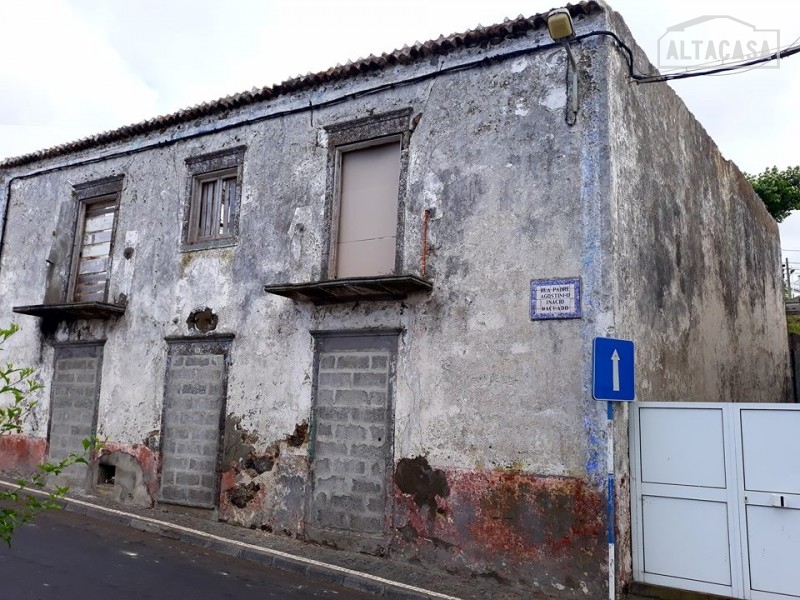 Moradia para Restaurar T1