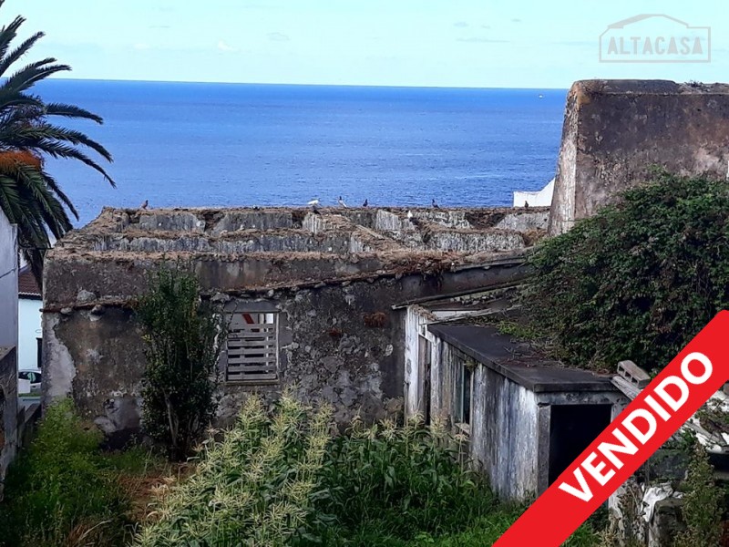 Moradia para Restaurar T1