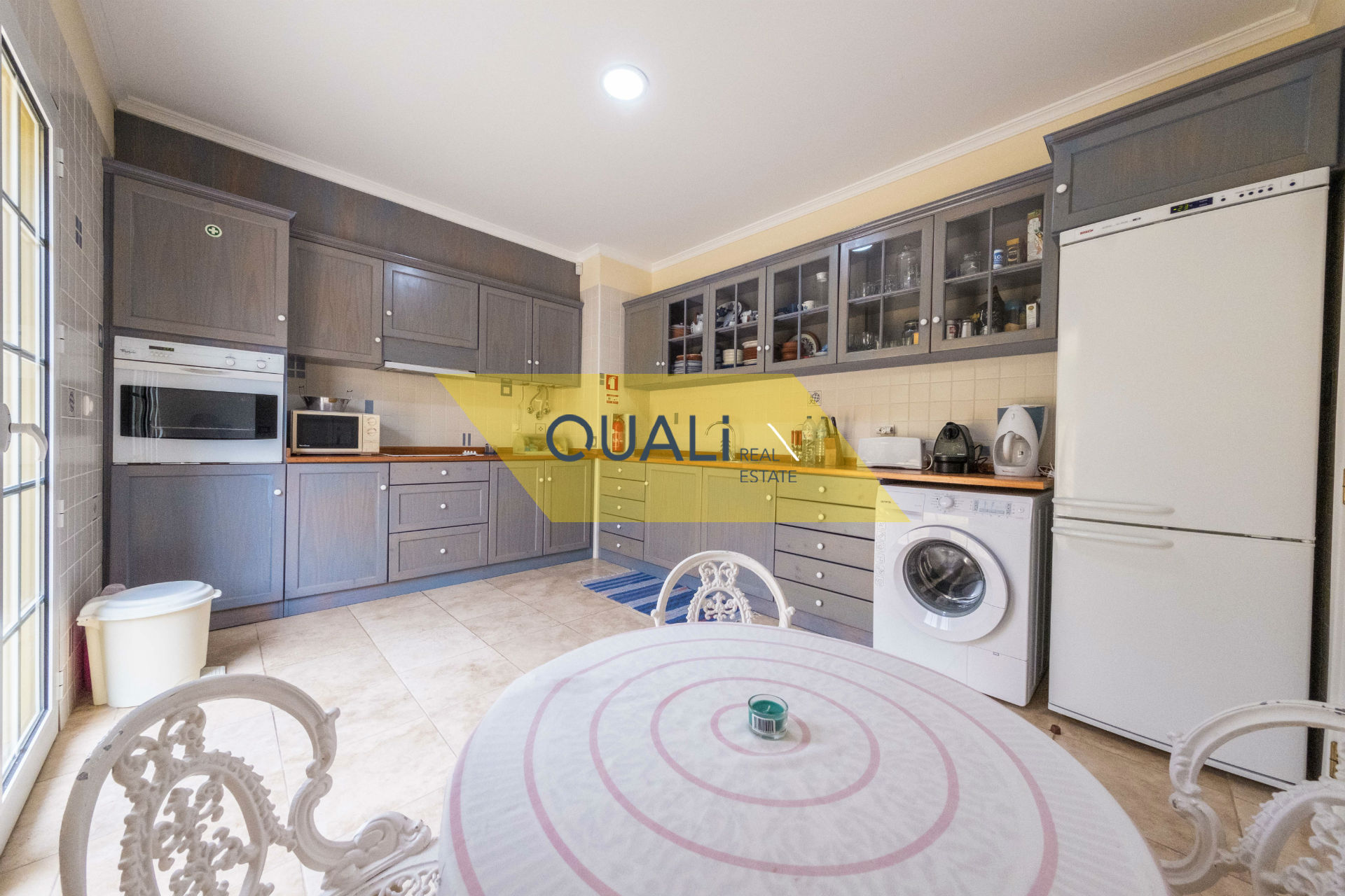 Casa independiente 4 dormitorios- En venta, insertada en Quinta Salgado-Porto Santo - € 780,000.00