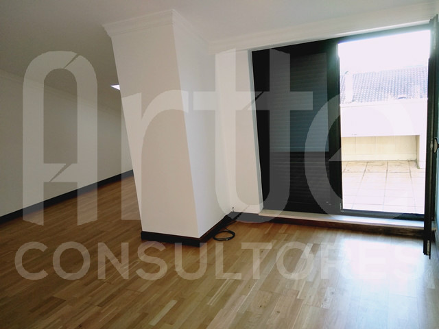 Wohnung 4+1/2 Schlafzimmer