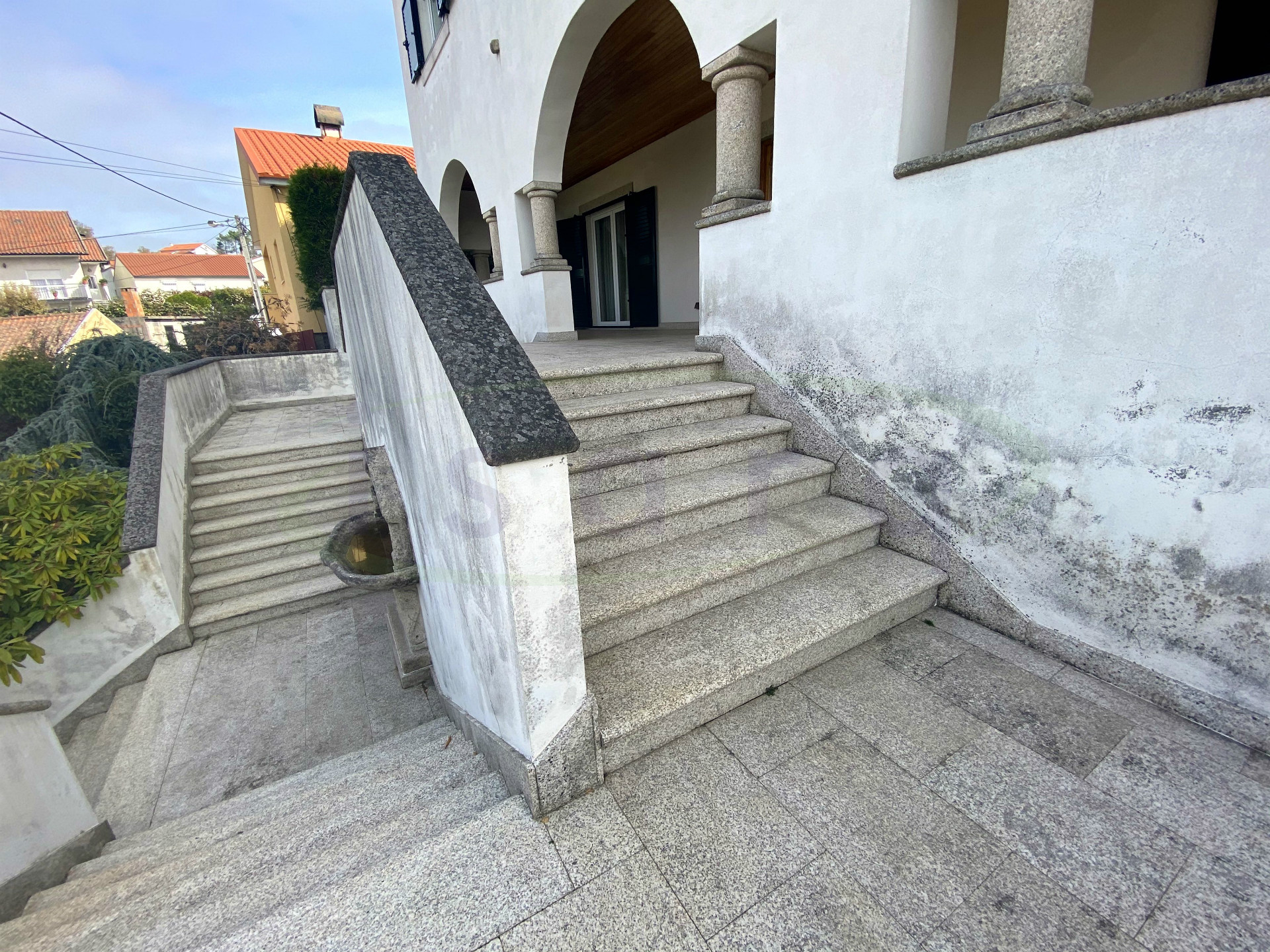 Gästehaus Brasonada mit 8% Bruttorendite (projiziert)