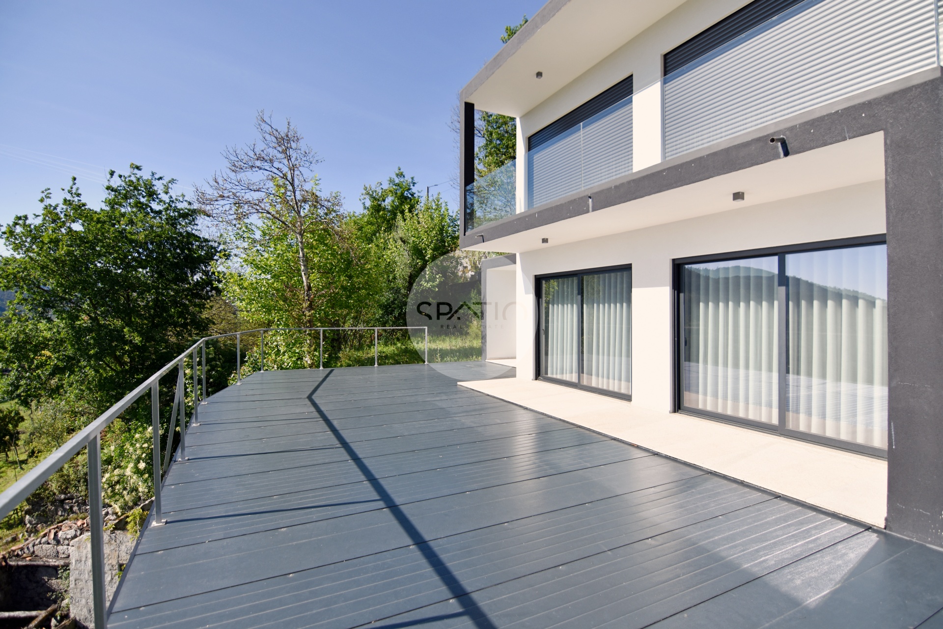 Moradia T2  NOVA - Caniçada * Gerês