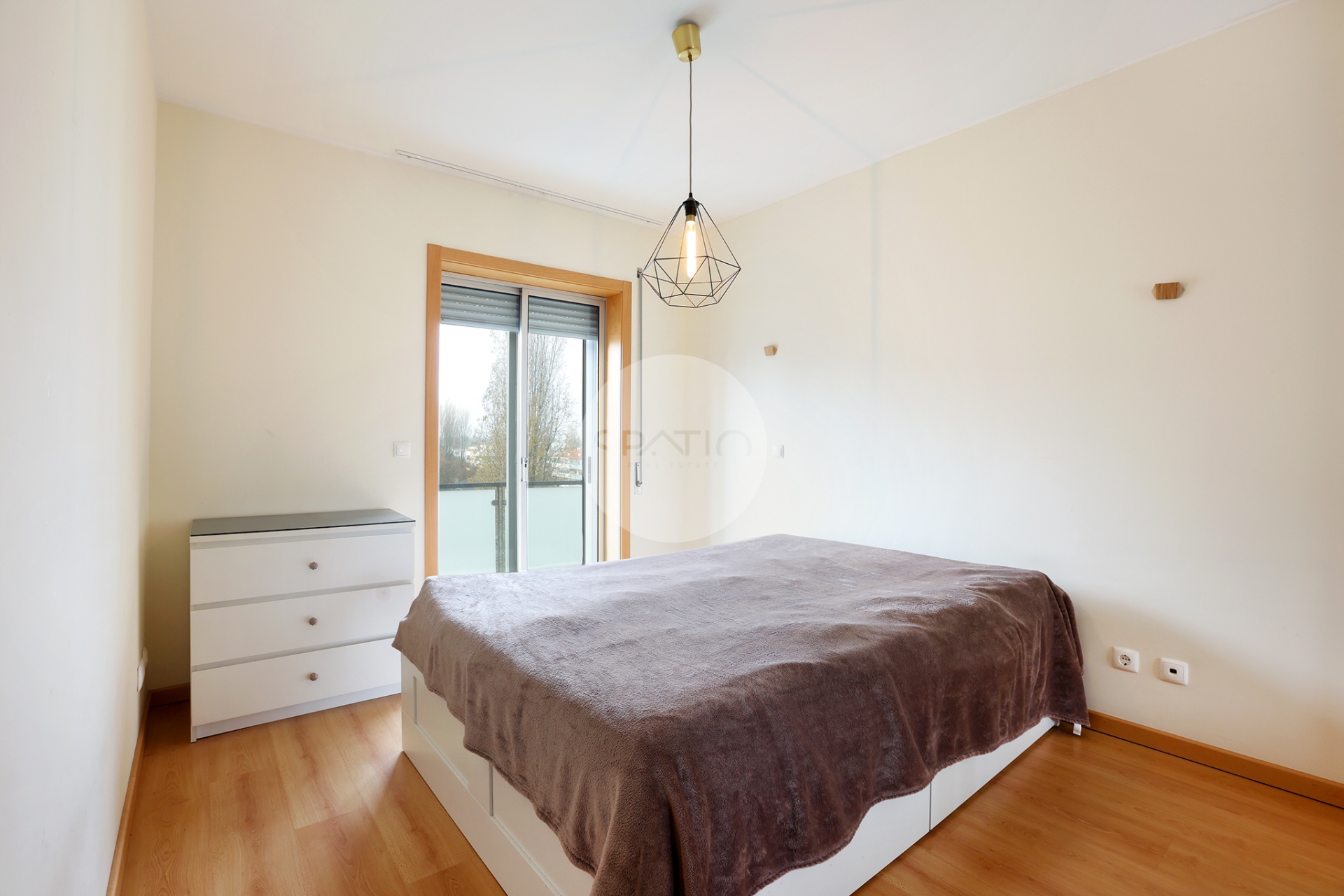 Apartamento T3 c/ lugar de garagem * Prelada