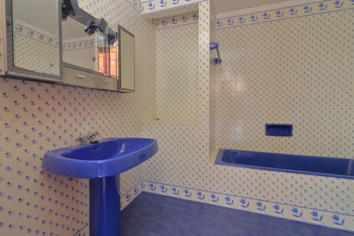 WC Suite