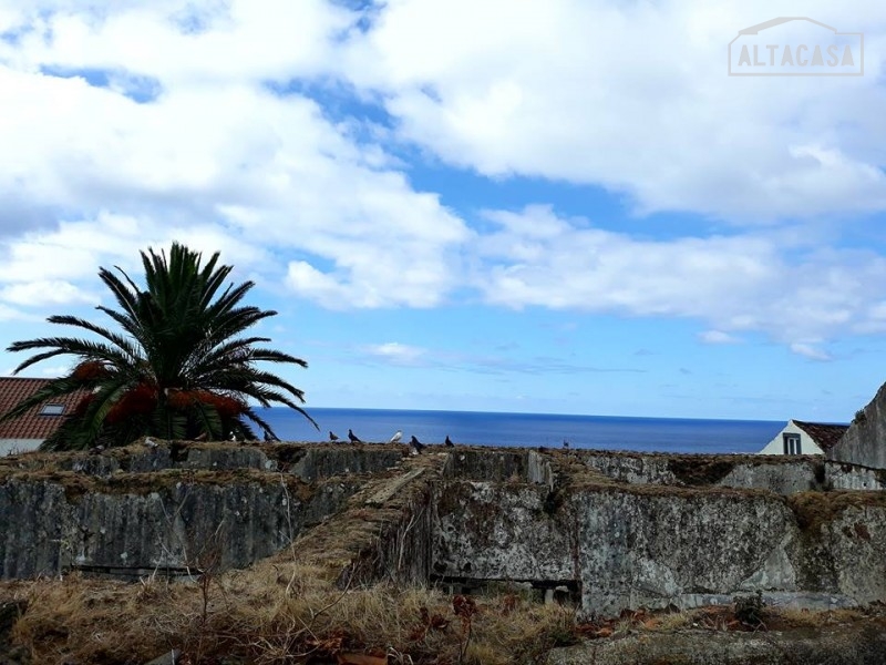 Moradia para Restaurar T1