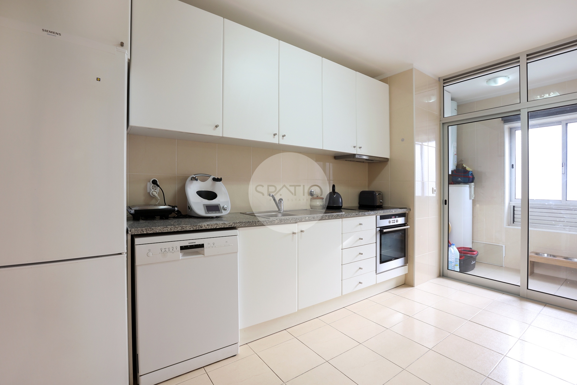 Apartamento T3 c/ lugar de garagem * Prelada