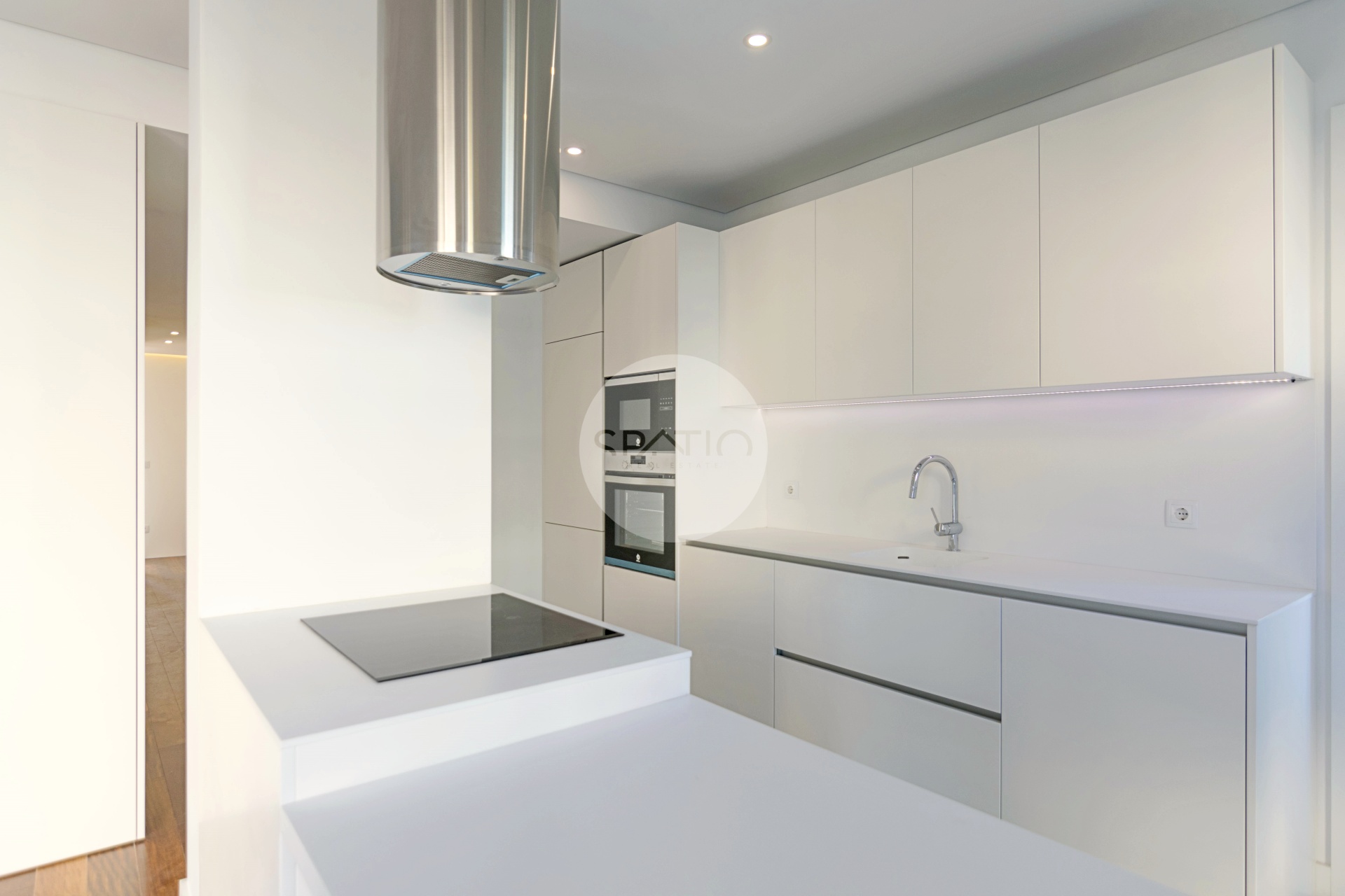 Apartamento T4 Novo * Rotunda da Boavista