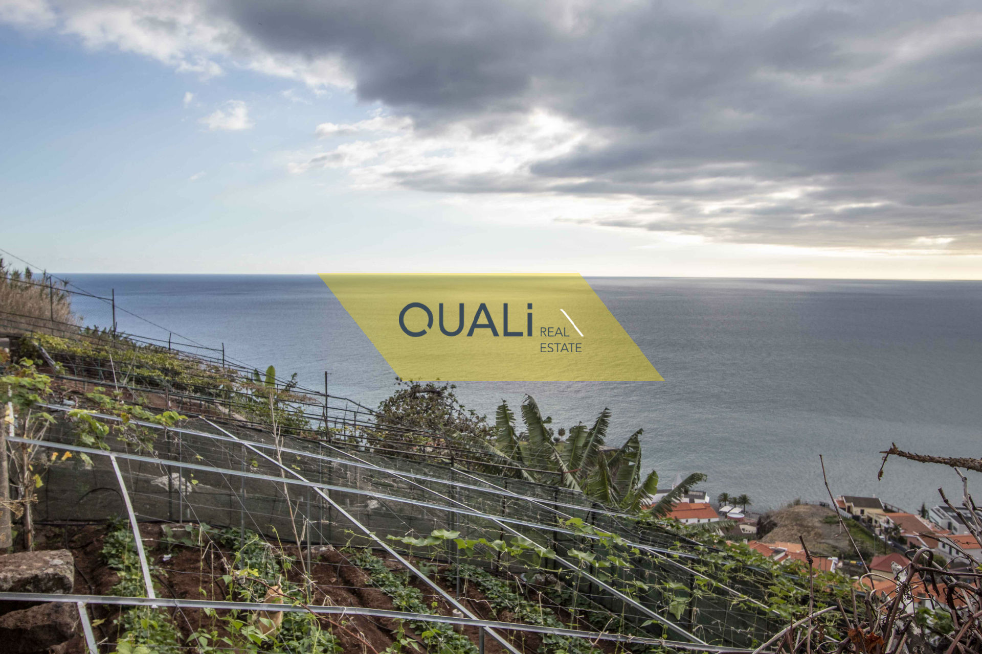 Moradia V3 Térrea, localizada em Câmara de Lobos - €250.000,00