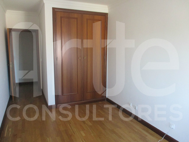 Wohnung 4+1/2 Schlafzimmer